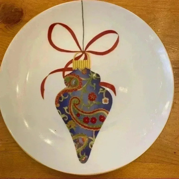 222 Fifth set of 4 “Paisley Ornaments” plates - Picture 4 of 9